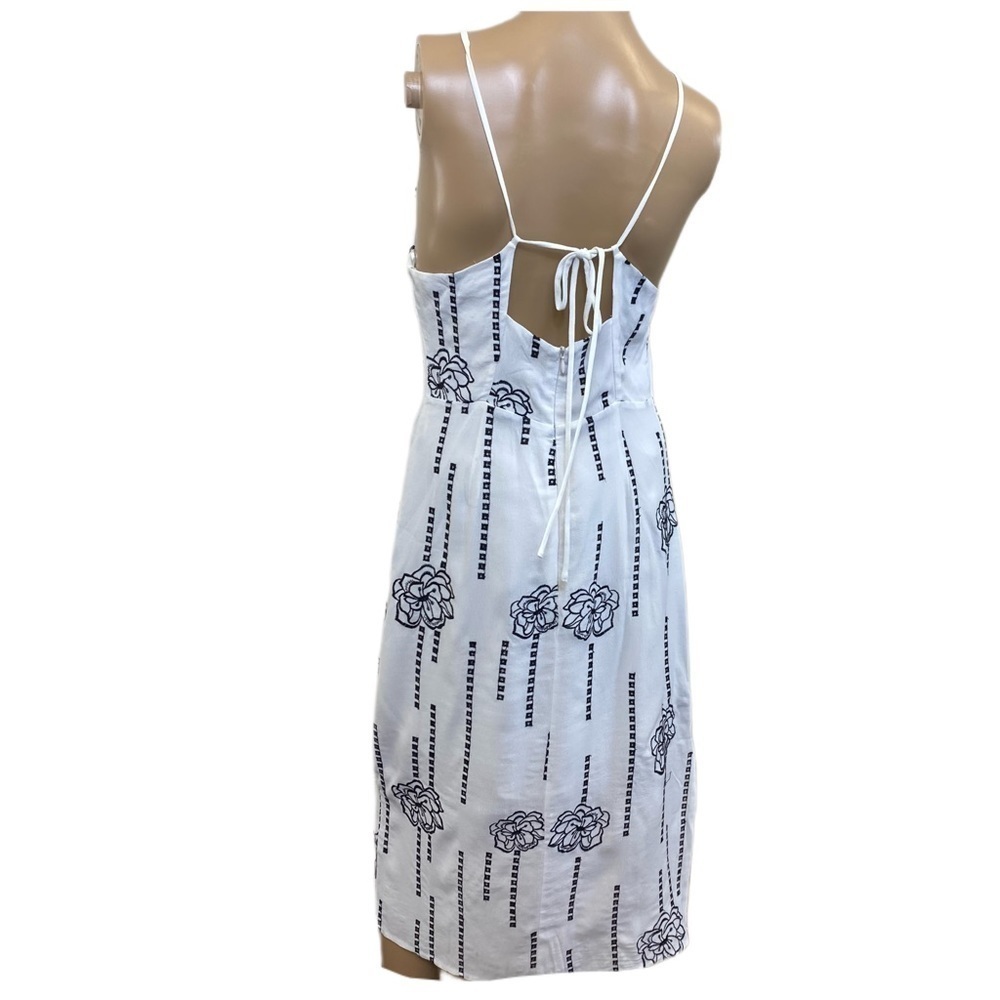 ASTR The Label size Medium Black and white dress - Picture 2 of 9